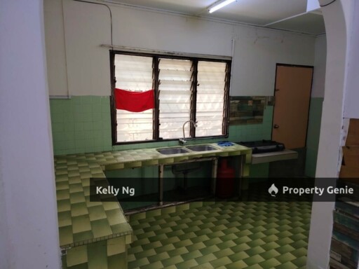 Double Sty House At Sek 25 Tmn Sri Muda Shah Alam. For Rent