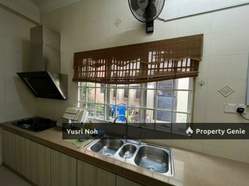 2 Storey Seksyen 7 Shah Alam - Partial Furnshed! Good Condition