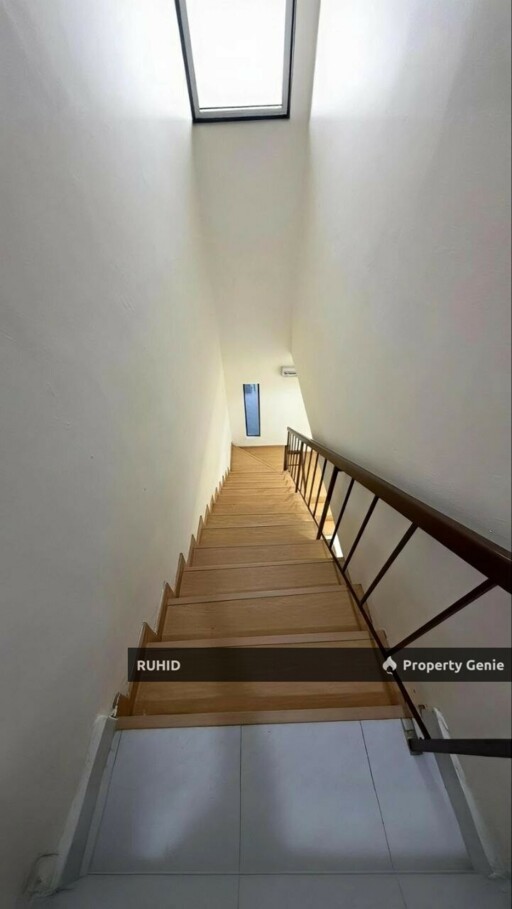 Freehold Endlot Double Storey Terrace For Sale @ Taman Muhibbah Saleng Senai | Fully Renovated