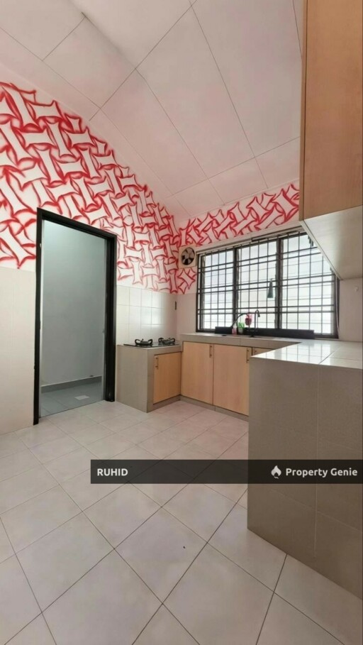 Freehold Seri Austin Single Storey Terrace House 3R2B