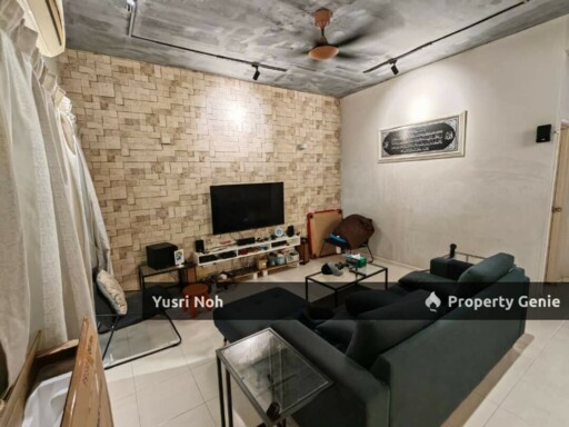 Double Storey Terrace House in Bayu Perdana, Kota Damansara Seksyen 11 FACING OPEN