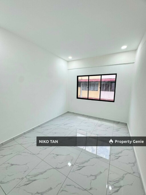 Flat 5 SEDC Air Biru with Fully Renovated For Sale