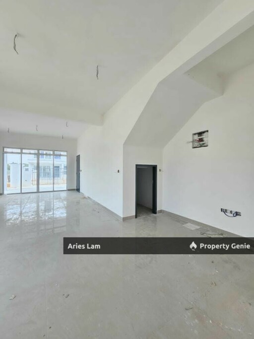 Corner Lot @ Bandar Dato Onn Double Storey Terrace House