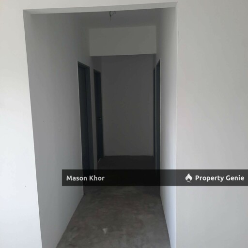 MERCURY APARTMENT MIDDLE FLOOR SEAVIEW 775sf 1CP ORIGINA UNIT TELUK KUMBAR