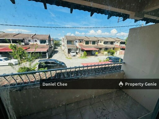 Pengkalan Double Storey Terrace House FOR RENT