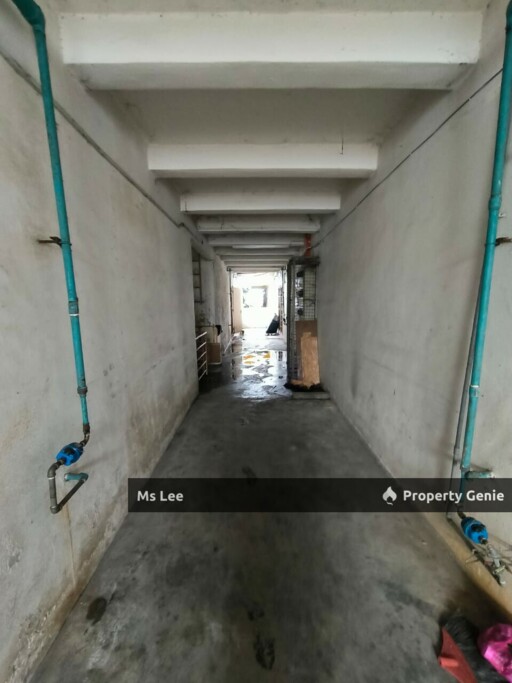 Pangsapuri Taman Mesra / Taman Klang Indah Apartment, Klang - 3rd Floor Top Floor