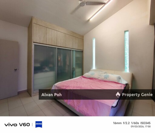 Freehold Double Storey Endlot With Fully Furnished