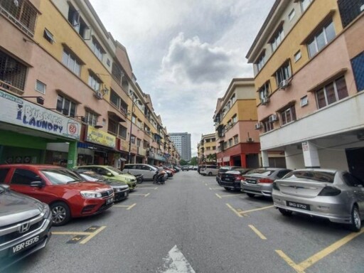 Sunway Batu Caves Shop Apartment