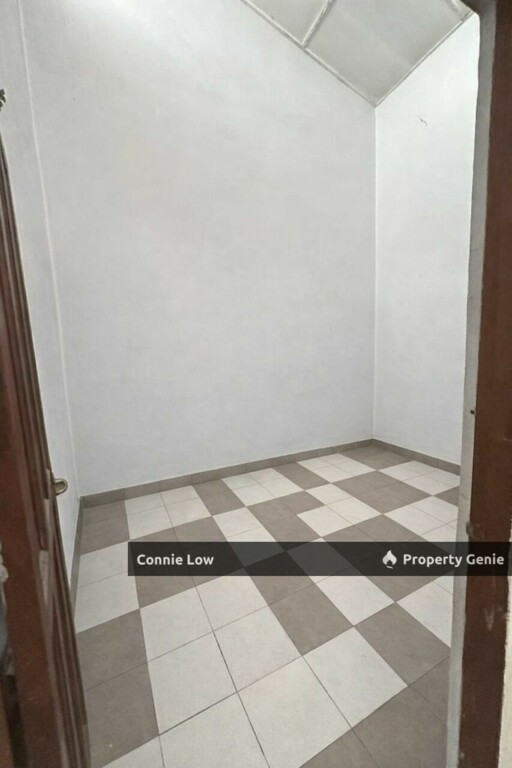 Taman Rishah Ipoh Single Storey Terrace Good Condition for Sale Perak