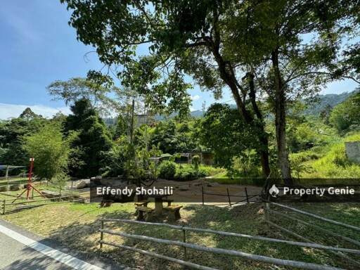 JANDA BAIK TANAH PERTANIAN