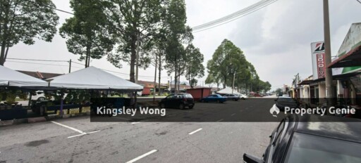 Bercham Perpaduan Utara Single Storey Shoplot Facing Main Road