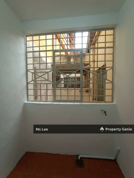 Bayu Villa Apartment @ Taman Bayu Perdana, Klang - Blok B Level 7 - Ready Unit