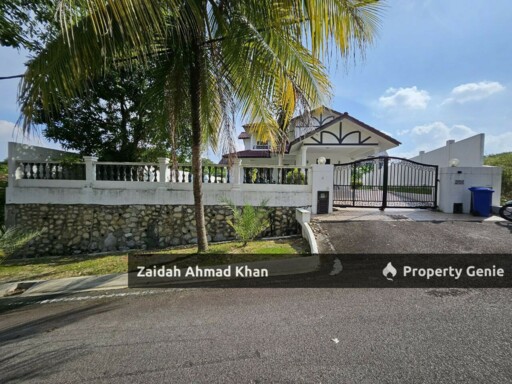 Exclusive Bungalow Seksyen 9 Shah ALam With Spacious Garden Hot Prime Area For Sale
