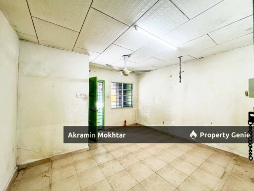 Double Storey PJS 4/4, Petaling Jaya