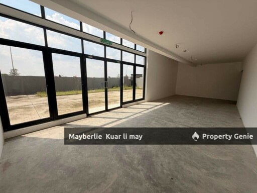 Elmina Detached Factory For Rent