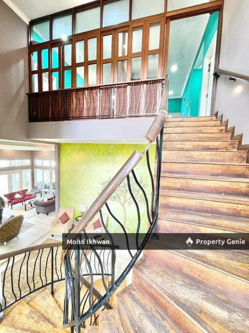 DOUBLE STOREY BUNGALOW SEKSYEN 8 KOTA DAMANSARA