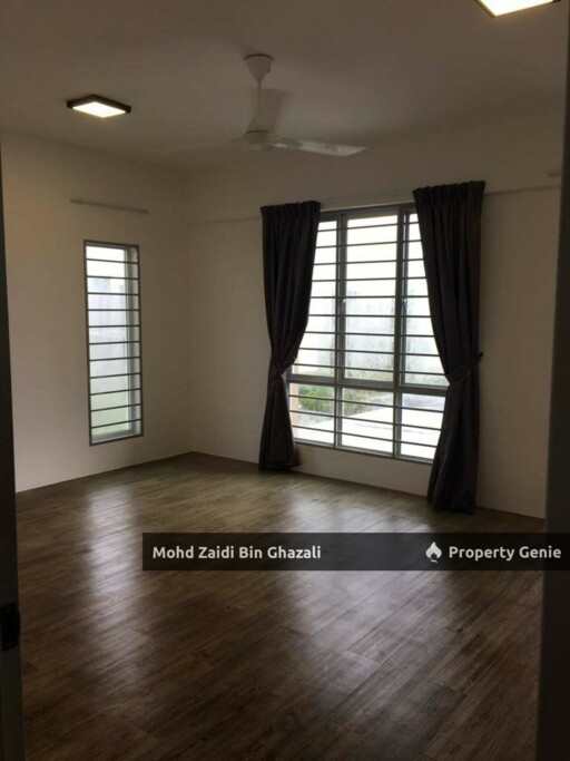 corner Lot 2 Storey Terrace Casa Green Cybersouth