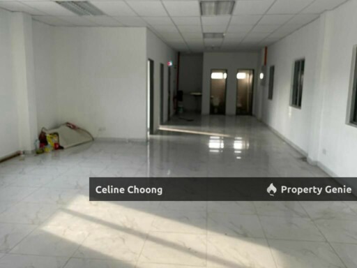 Teluk gong, detached factory with office