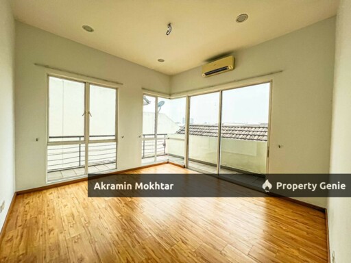 3 Storey Bungalow  Kemuning Residence ,Kota Kemuning  Shah Alam