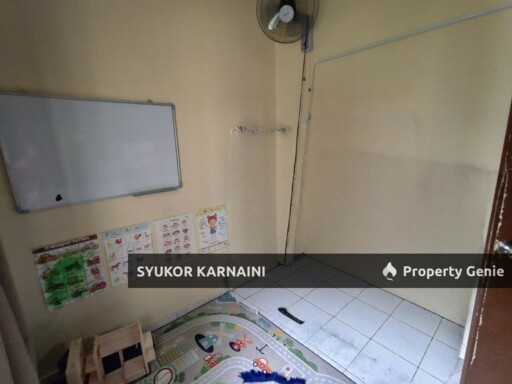 FREEHOLD!! Facing Open Double Storey House Taman Putra Prima, Puchong