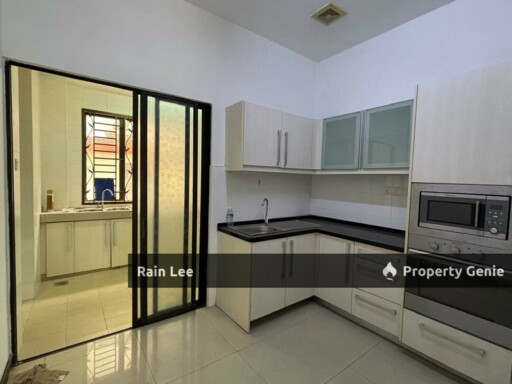 Freehold / Fully Extended / 3 Storey Terrace for Sale / Intermediate Lot / Near Pavilion Bukit Jalil /24Hrs Security with Gated & Guarded