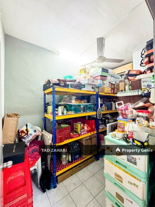 Desa Latania, Shah Alam | 2-Storey Terrace 4 Bedrooms | RM680K - Facing Open, Kitchen Extended & Gated Guarded