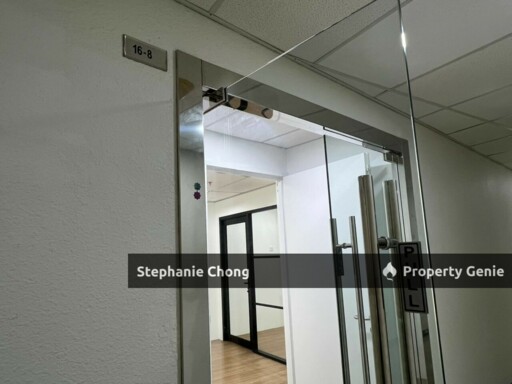 KLCC Office | 📍 UOA II Centre, Kuala Lumpur | 🚆 Monorail LRT MRT | Fully-Furnished