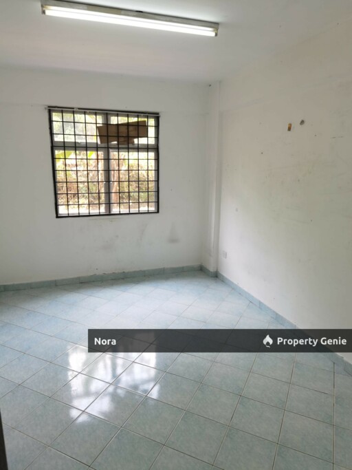 Pangsapuri Ara Ria Mantin Ground Floor 3R3B RM750