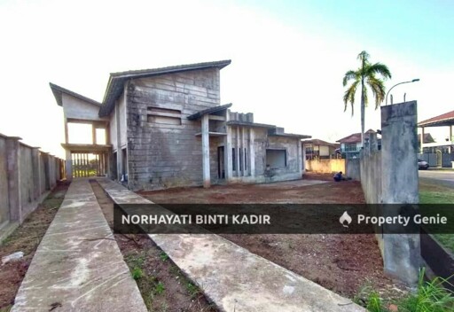 DOUBLE STOREY CORNER LOT BUNGALOW IM 13/3, ASTANA VIEW, INDERA MAHKOTA