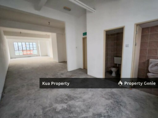 First Floor Intermediate House For Rent! Located at 7th Mile