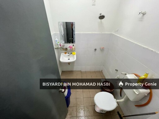 FULLY RENOVATED 2 STOREY TAMAN SALAK PERDANA, BANDAR BARU SALAK TINGGI, SEPANG .