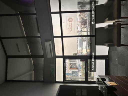 4 1/2 storey corner unit - Damai Kompleks Jalan Dato Hj Eusoff  KUALA LUMPUR For Sale