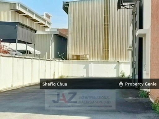 Two Adjoining Factory Warehouse Rawang Industrial Park For Sale