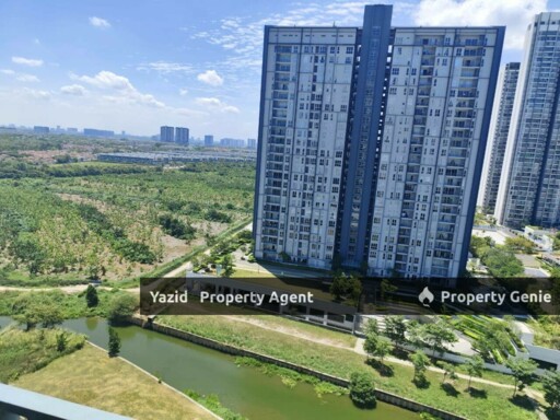 Lakefront Homes Condominium, Cyberjaya