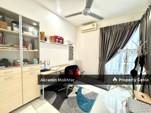 Freehold & Renovated | 2-STOREY TERRACE Parkfield Residences TROPICANA HEIGHTS, KAJANG
