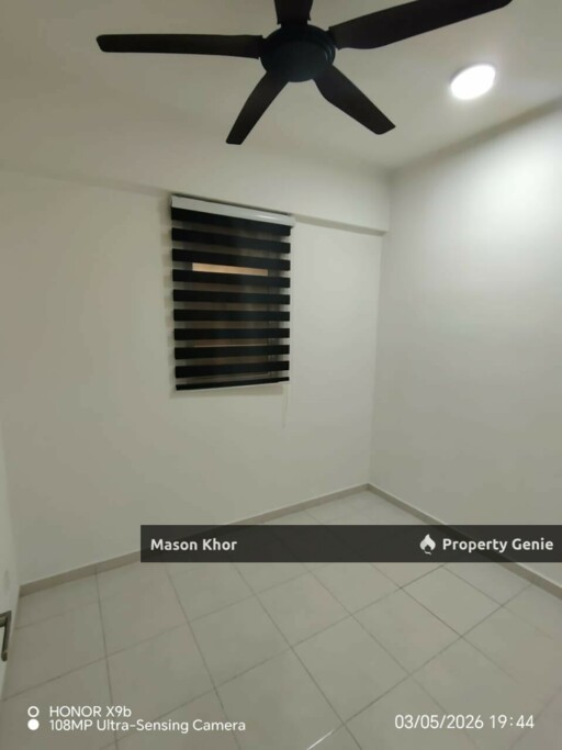 IDEAL RESIDENCY CONDO 850sf FULLY RENO & PARTIALLY FURNISHED GELUGOR