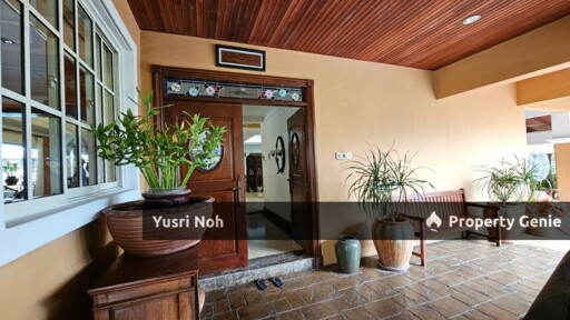Freehold Double Storey Bungalow With Huge Land @ Bukit Gasing, Petaling Jaya