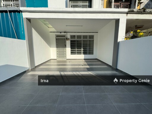 Double Storey Terrace Jalan Scientex 27, Taman Scientex, 81030 Kelapa Sawit, Johor