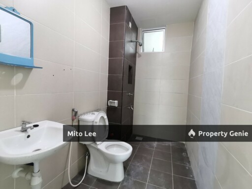 East Bay Apartment For Rent