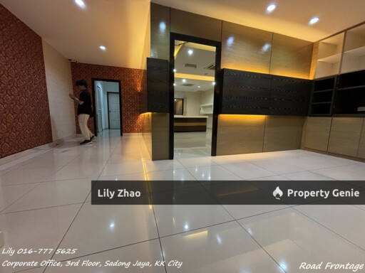 Premium Corporate Office, Move-in Ready, Renovated, Partially Furnished, 3rd Floor, Prestigious Business Address📍Sadong Jaya, Kota Kinabalu City Centre, Sabah