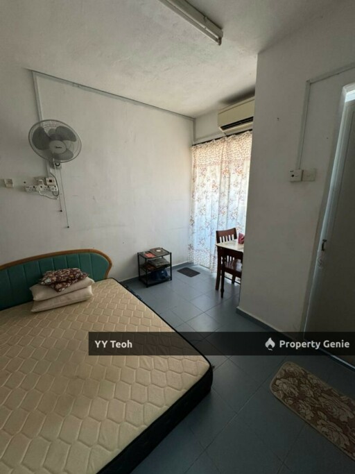 Kota Laksamana Utama 3R Duplex Unit