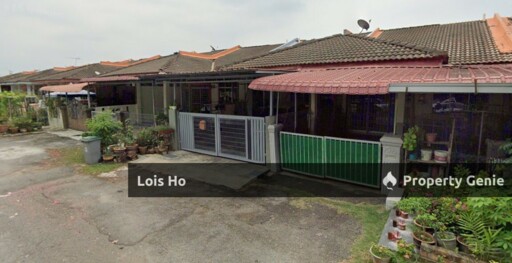 For Sales Facing Padang Taman Angkasa Nuri Single Storey 328k