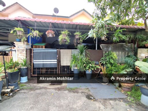 Facing Open & Renovated | 2 Storey Terrace Taman Sri Putra @ Banting