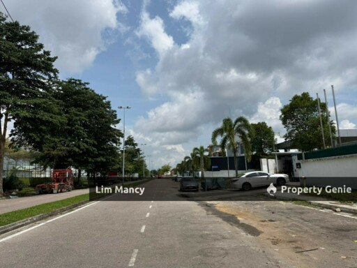 SILC Gelang Patah Semi Detached Light Industrial For Sale