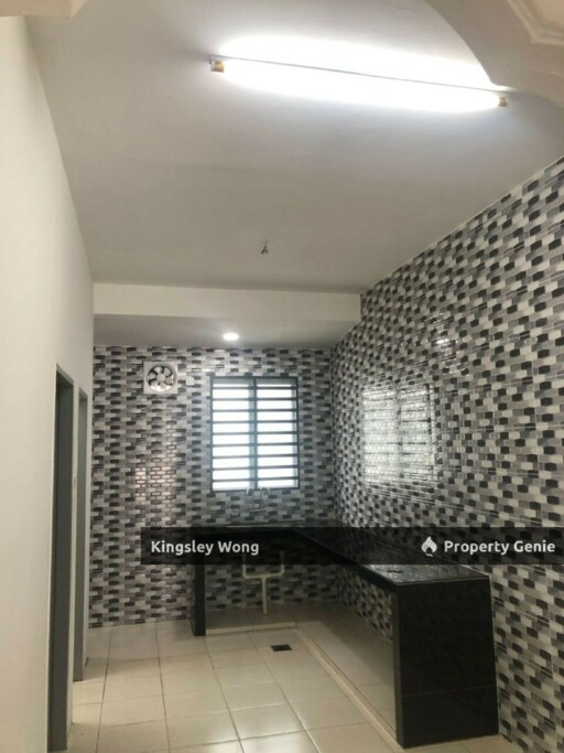Meru Perdana Double Storey Terrace House Renovated Near Mydin Mall Bus Terminal Jelapng Schools