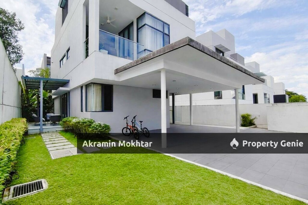 FREEHOLD, RENOVATED & FULLY FURNISHED | 3 Storey Bungalow Twin Palms Kemensah Taman Melawati