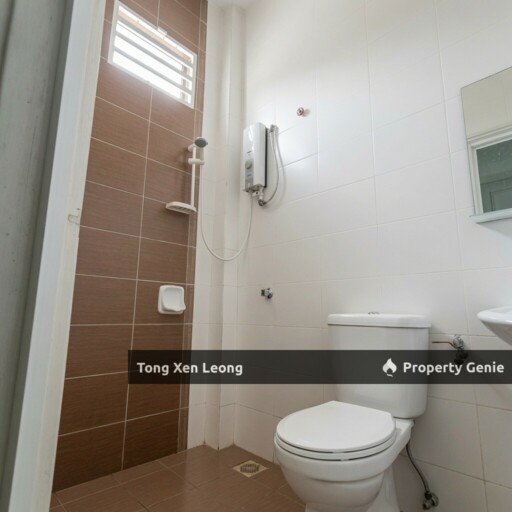 Single Storey Corner Lot In Bukit Katil, Partially Furnished