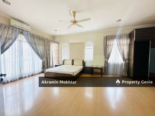 RENOVATED 2.5 Storey Semi D Puncak Bangi, Seksyen 6, Bandar Baru Bangi