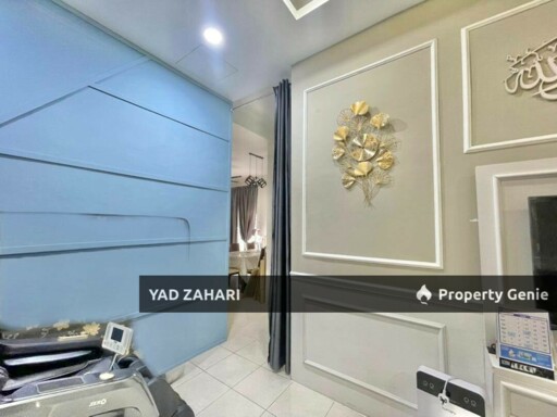 Seksyen 29, Kg Lombong Shah Alam | Single Storey Semi-D 4 Bedrooms | RM500K - Extra Land, Loft Features & Easy Access to Main Road