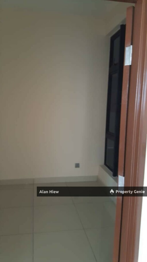 J DUPION RESIDENCE, CHERAS KL